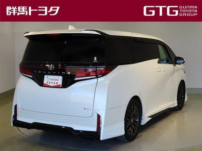 TOYOTA VELLFIRE - 3