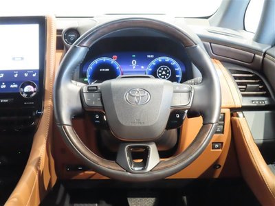 TOYOTA VELLFIRE - 5