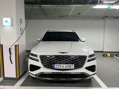 GENESIS GV80 - 1