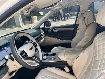 GENESIS GV80 - 3