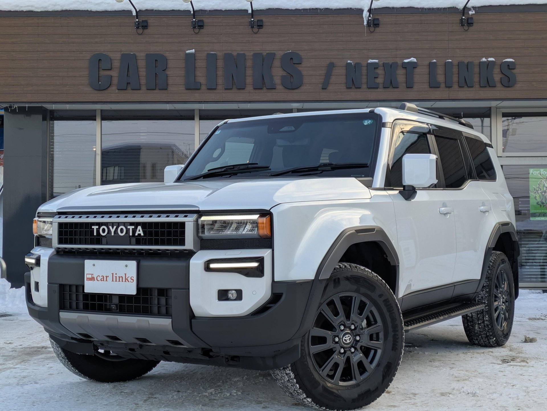 TOYOTA LAND CRUISER 250 - View 1