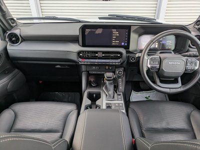 TOYOTA LAND CRUISER 250 - 3