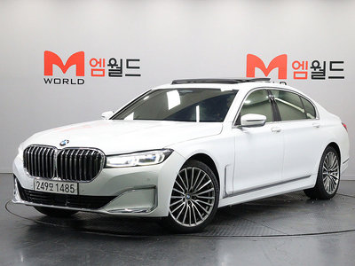 BMW 7 SERIES