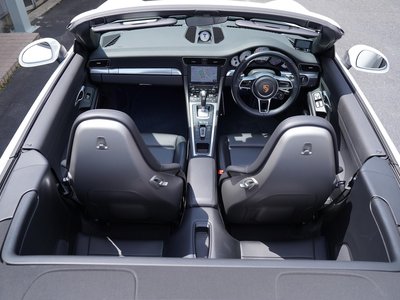 PORSCHE 911 - 2