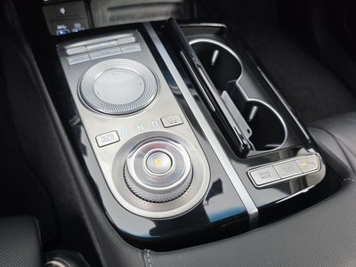 GENESIS G80 (RG3) - 9