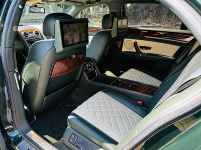 2017 Bentley FLYING SPUR — миниатюра 47