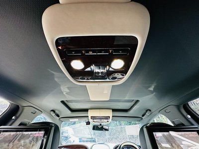 2017 Bentley FLYING SPUR — миниатюра 61
