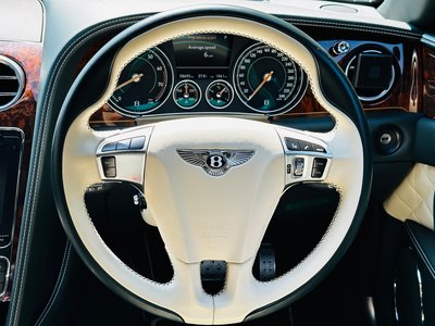 2017 Bentley FLYING SPUR — миниатюра 16