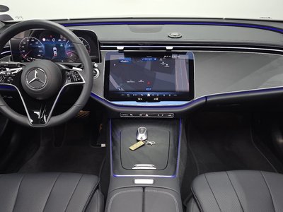 MERCEDES-BENZ E-CLASS - 5