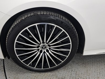 MERCEDES-BENZ E-CLASS - 6