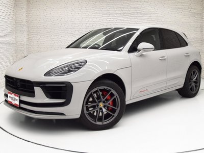 PORSCHE MACAN - 3