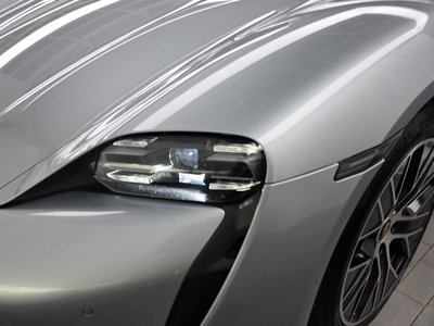 2023 Porsche TAYCAN 照片 9