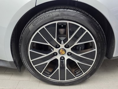 2023 Porsche TAYCAN 照片 8