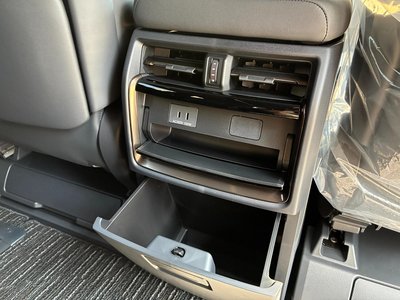 2025 Toyota ALPHARD 缩略图 35