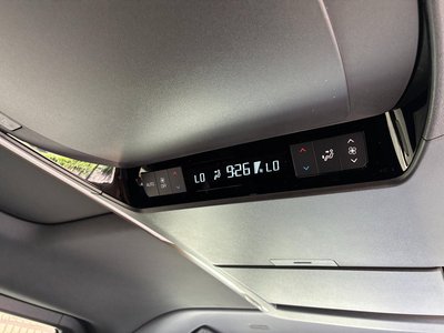 2025 Toyota ALPHARD 缩略图 21