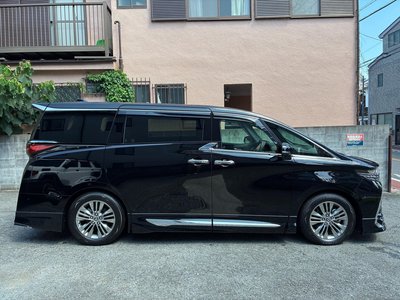 2025 Toyota ALPHARD 照片 8