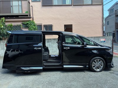 2025 Toyota ALPHARD 照片 9