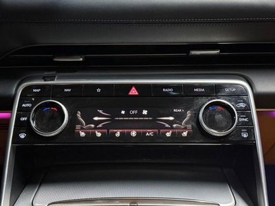 GENESIS GV80 - 10