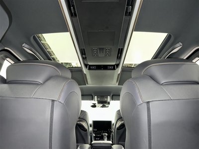صورة 10 لـ 2024 Toyota ALPHARD