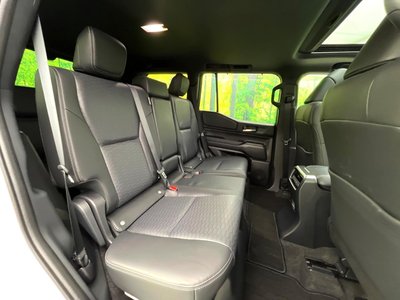 TOYOTA LAND CRUISER 250 - 9