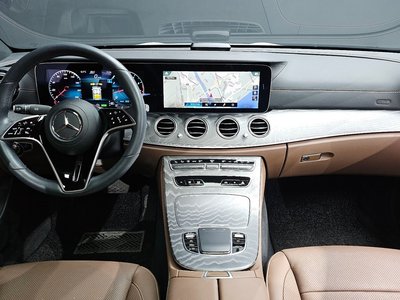 MERCEDES-BENZ E-CLASS - 5