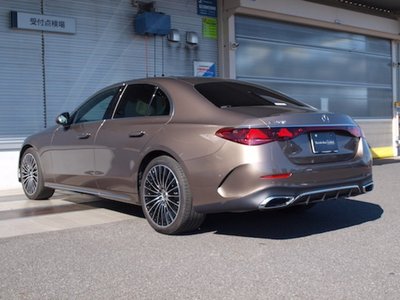 MERCEDES-BENZ E-CLASS - 6