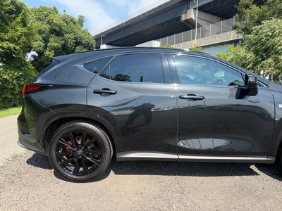 2023 Lexus NX — миниатюра 19