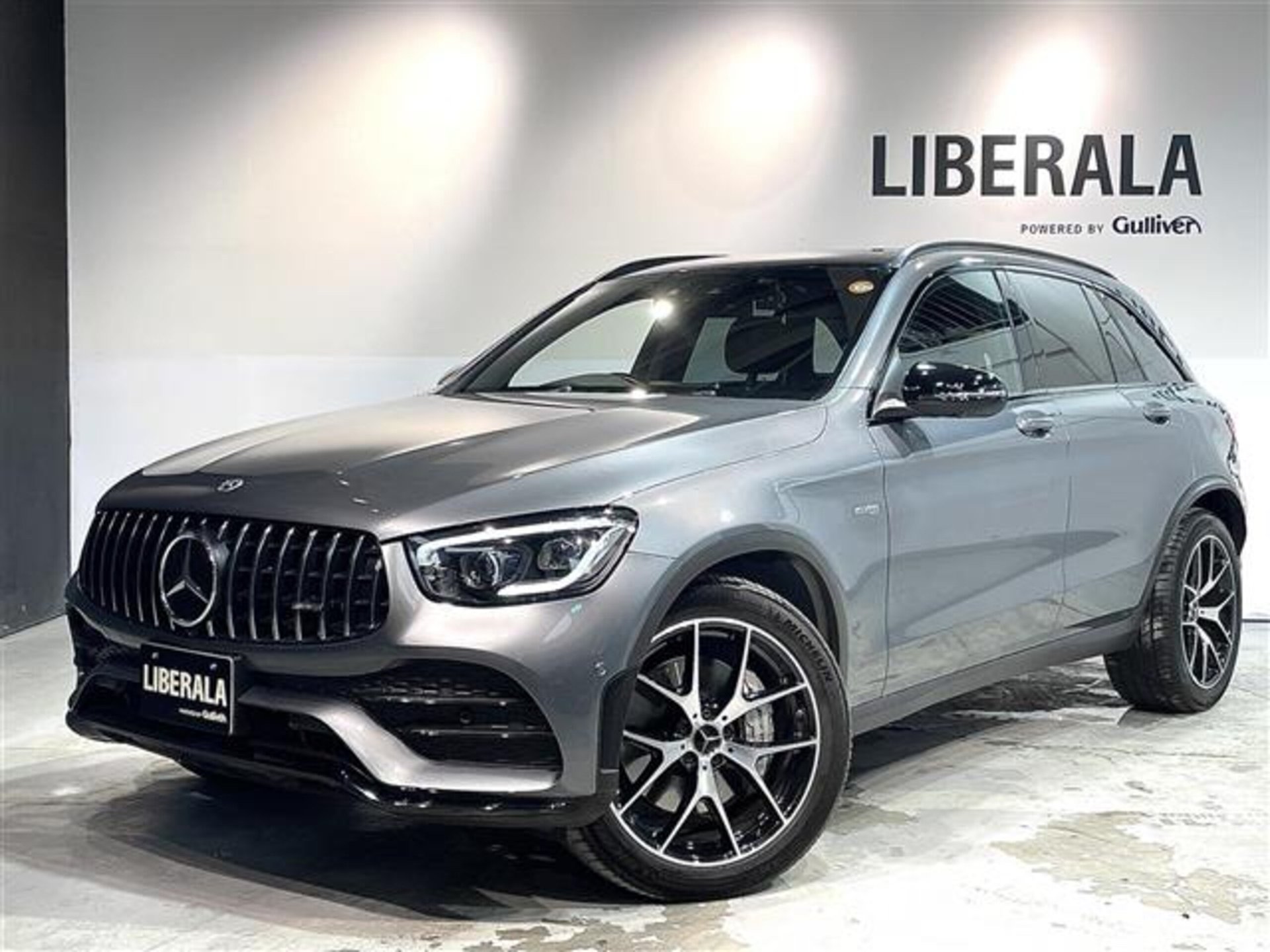 MERCEDES-BENZ GLC AMG - View 1