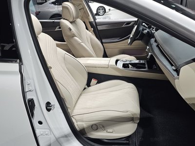 2022 Genesis G80 (RG3) — миниатюра 16
