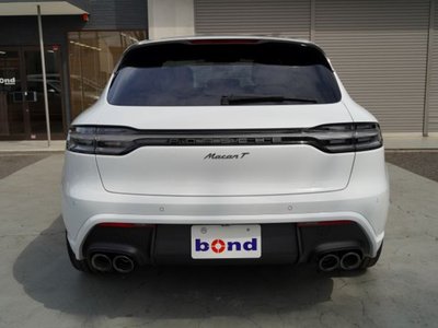 PORSCHE MACAN - 5