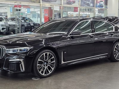 BMW 7 SERIES - 1