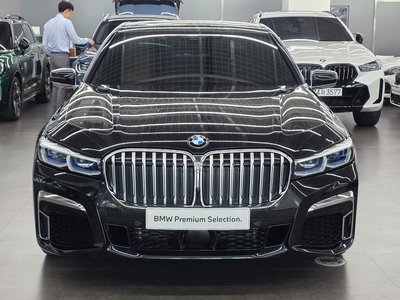 BMW 7 SERIES - 2