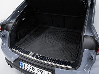 2023 Porsche CAYENNE — миниатюра 13