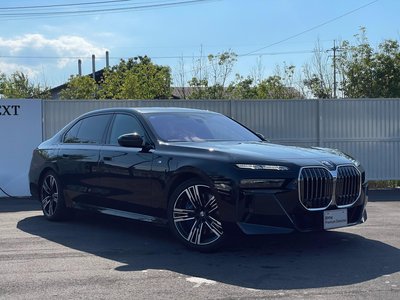 2023 BMW 7 SERIES photo 6