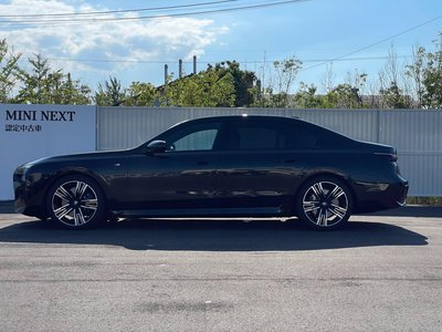 2023 BMW 7 SERIES thumbnail 11