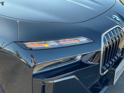 2023 BMW 7 SERIES thumbnail 24
