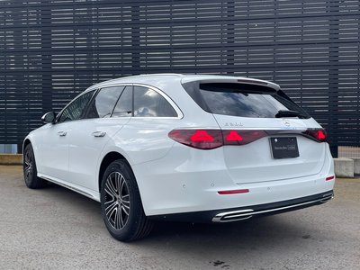 MERCEDES-BENZ E-CLASS - 3