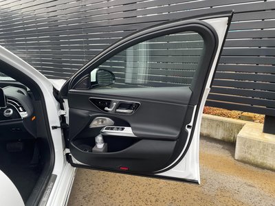 MERCEDES-BENZ E-CLASS - 5