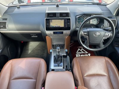 TOYOTA LAND CRUISER PRADO - 3
