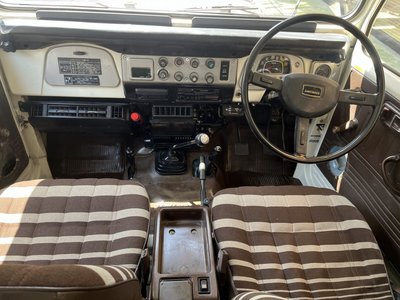 TOYOTA LAND CRUISER - 9