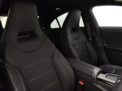 MERCEDES-BENZ CLA - 4