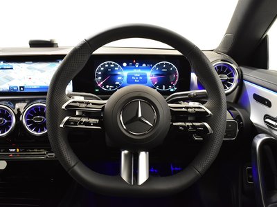 MERCEDES-BENZ CLA - 8