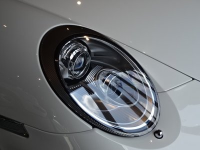 صورة مصغرة 54 لـ 2011 Porsche 911