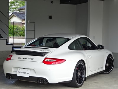 صورة 8 لـ 2011 Porsche 911