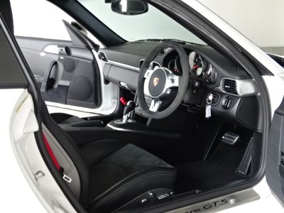 صورة مصغرة 15 لـ 2011 Porsche 911