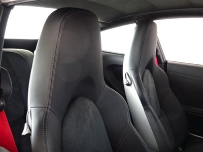 صورة مصغرة 24 لـ 2011 Porsche 911