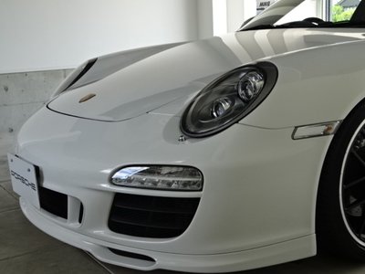 صورة مصغرة 40 لـ 2011 Porsche 911