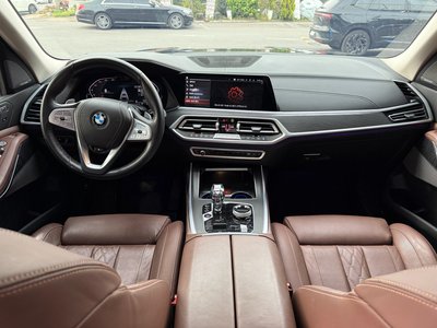 2021 BMW X7 — фото 7