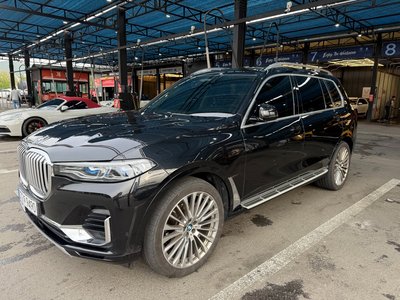 2021 BMW X7 — фото 1
