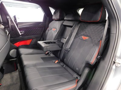 2025 Bentley BENTAYGA — миниатюра 41